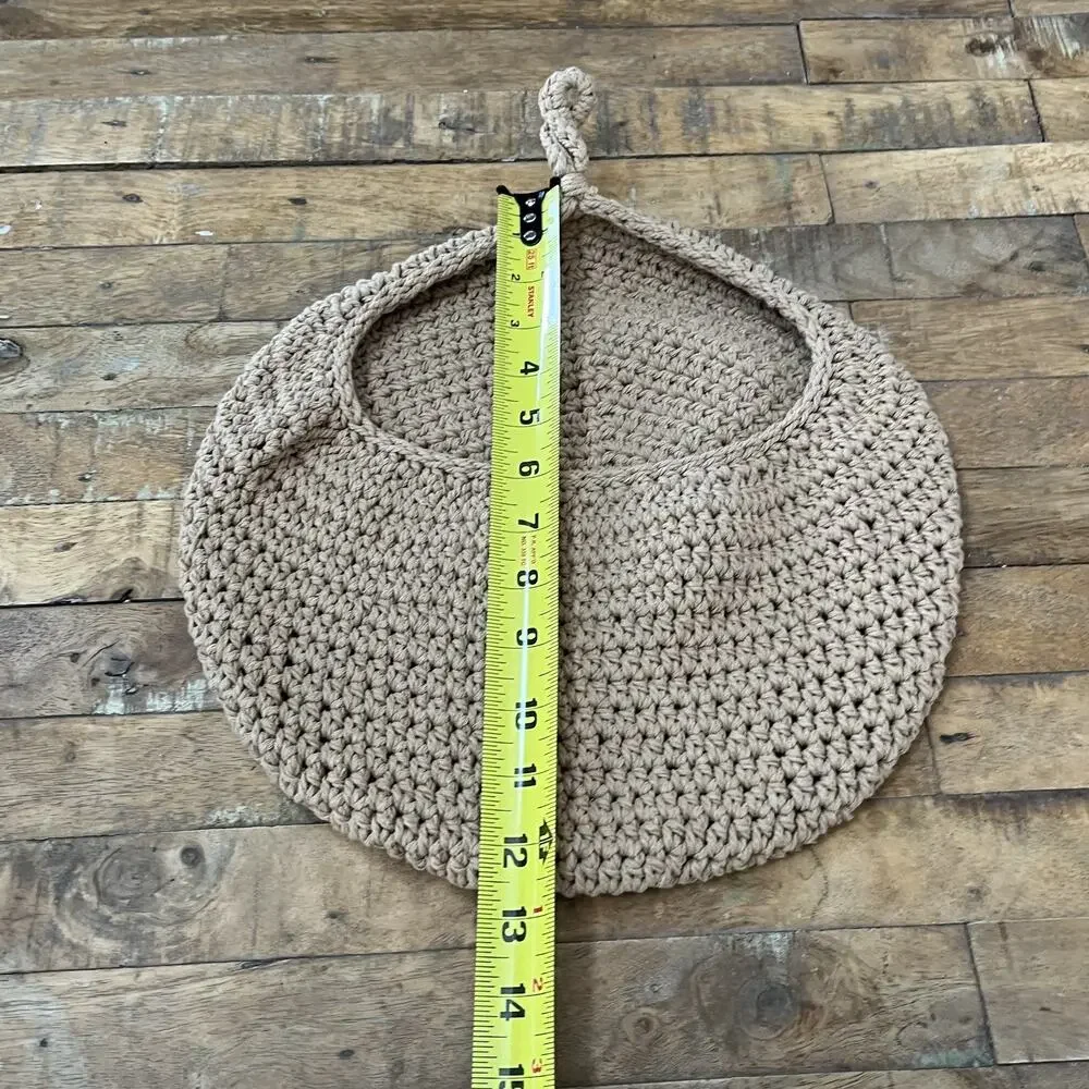 Beige Boho Crochet Hanging Wall Basket Teardrop Storage Pocket